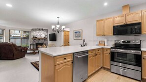 Private kitchen - Whistler - Glen Eagles 028 (Whistler)