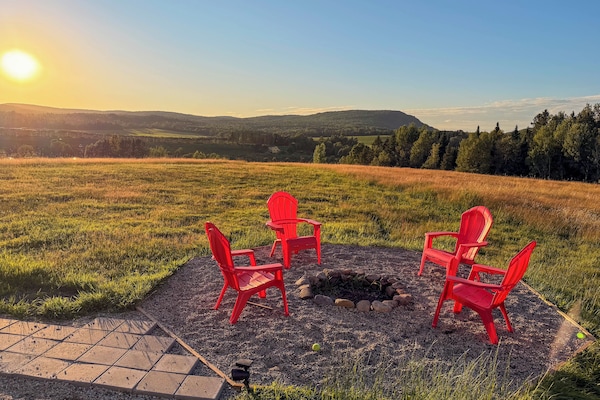 Explore The Northeast Kingdom! Home W/ Deck - Vermont