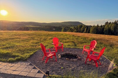 Explore the Northeast Kingdom! Home w/ Deck