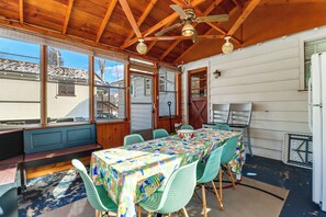 Interior - Year-round Fun on Lake Sheridan! Home w/ Patio (Nicholson)