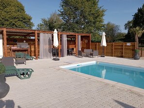 Piscina coberta i piscina a l'aire lliure 