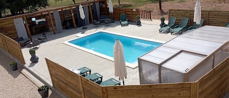 Innenpool, AuĂenpool