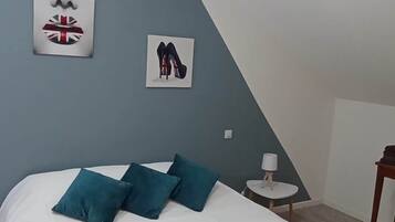 1 chambre, Wi-Fi gratuit, draps fournis