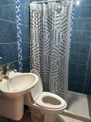 Casa, 3 habitaciones, fumadores | Baño