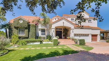 Villa (5 Bedrooms) | Facciata della struttura