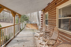 House (4 Bedrooms) | Interior - Hike, Fish & Boat Nearby! Bloomington Family Cabin (Bloomington)