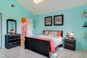 House (2 Bedrooms) | Interior