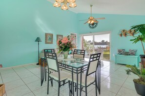 House (2 Bedrooms) | Interior - Lakefront Sanford Home w/ Community Pool (Sanford)