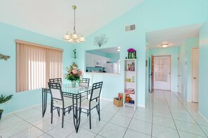 House (2 Bedrooms) | Interior - Lakefront Sanford Home w/ Community Pool (Sanford)
