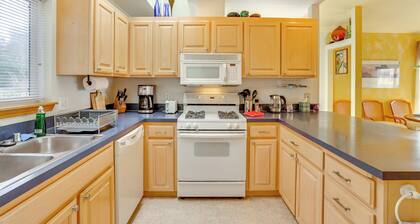 Walk to Lake Padden: Bellingham Home w/ Deck