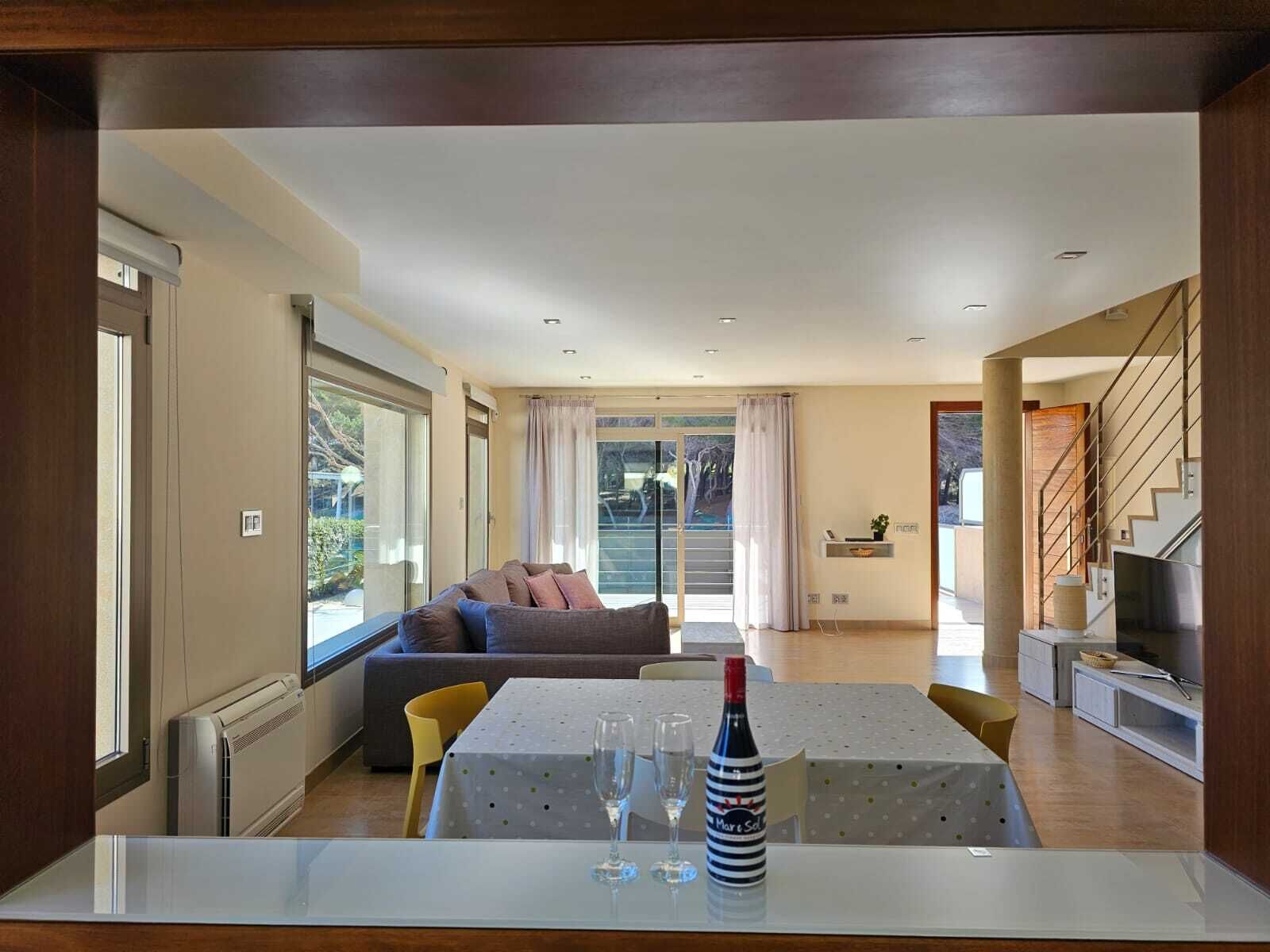 House | 3 bedrooms, Internet