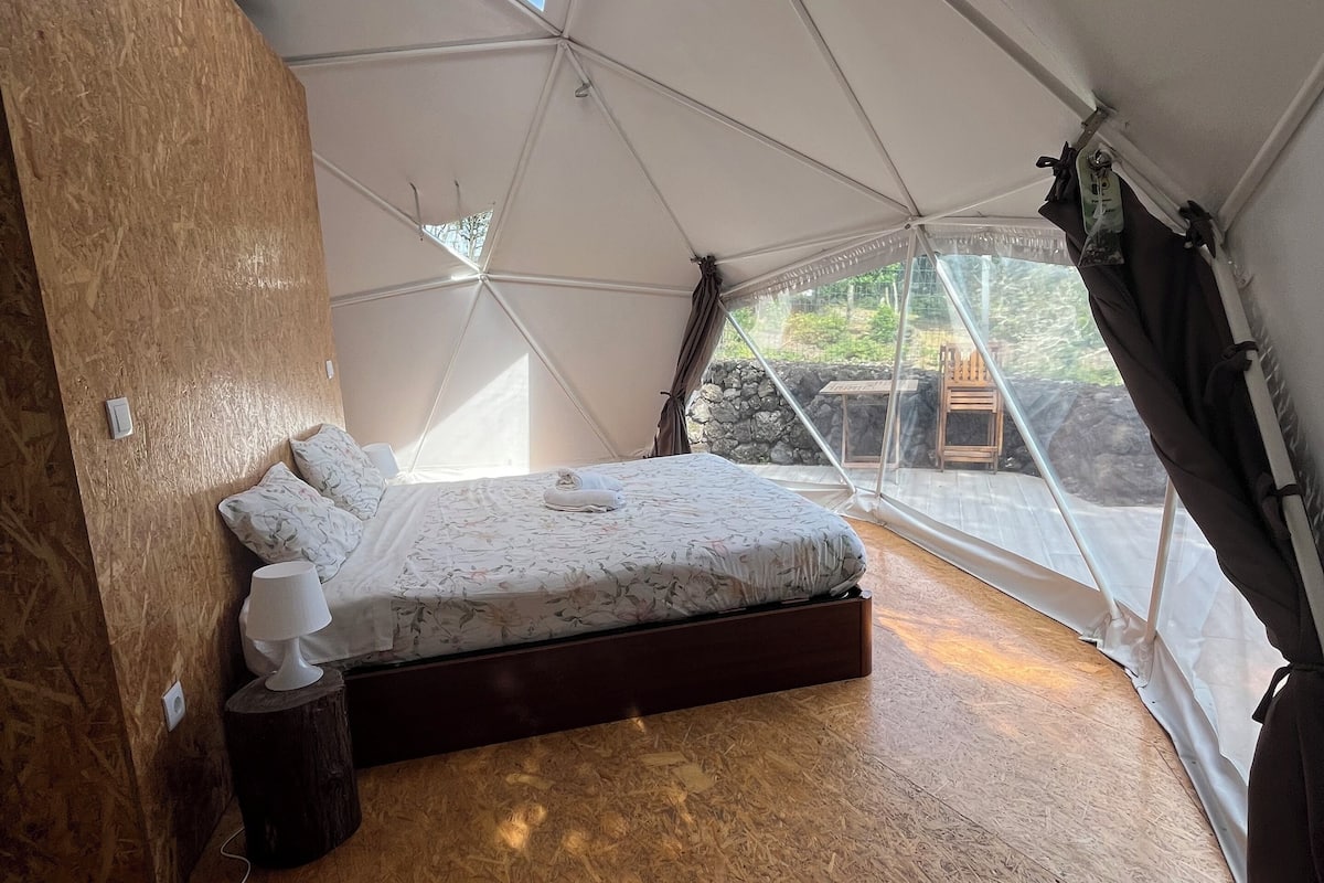 Standard Bungalow, Garden View