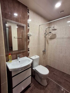 シャワー、タオル