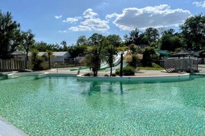 Pool - Mobile-home 4 pers (6 possible) - Walking distance to the beach - Terrace - Swimming pool (Fouesnant)