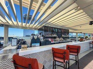 Bar (on property) - PVH - Seven Palm - Studio Beach Access (Dubai)
