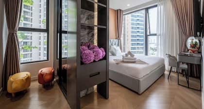 LUMIÈRE Riverside Premier Residence