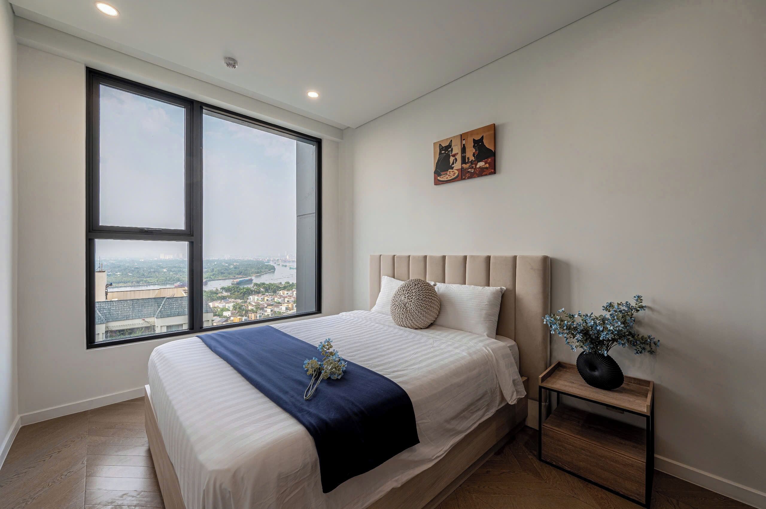 Departamento Deluxe, 2 habitaciones, balcón, vista al río | Ropa de cama de alta calidad, camas Select Comfort y minibar 