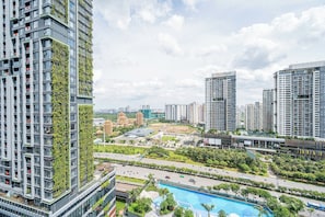 Front of property - LUMIÈRE Riverside Premier Residence (An Phu)