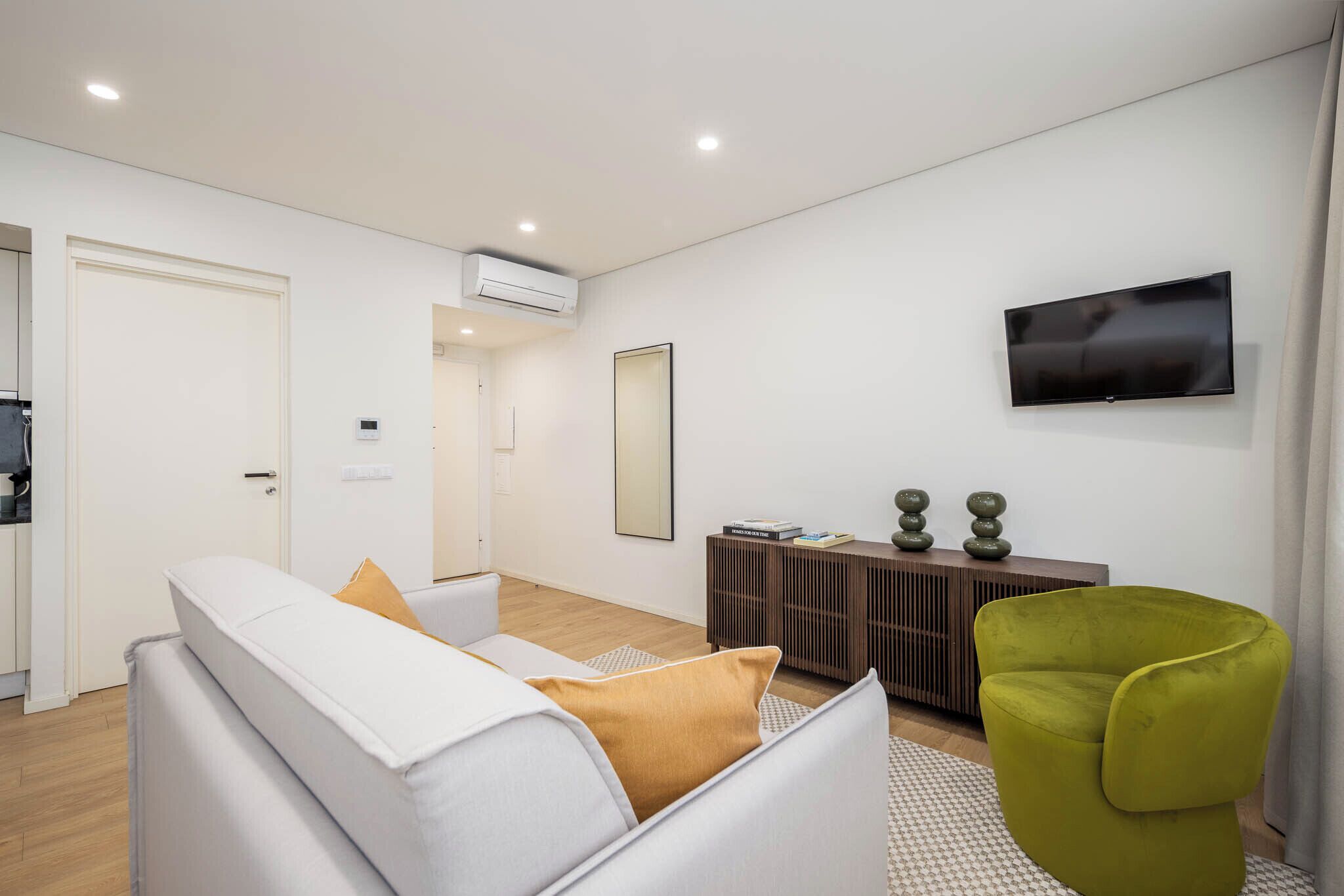 Family Studio | Living area | Flat-screen TV