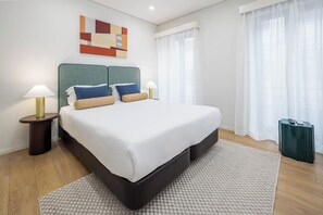 Estudio | Edredones de plumas, wifi gratis, ropa de cama