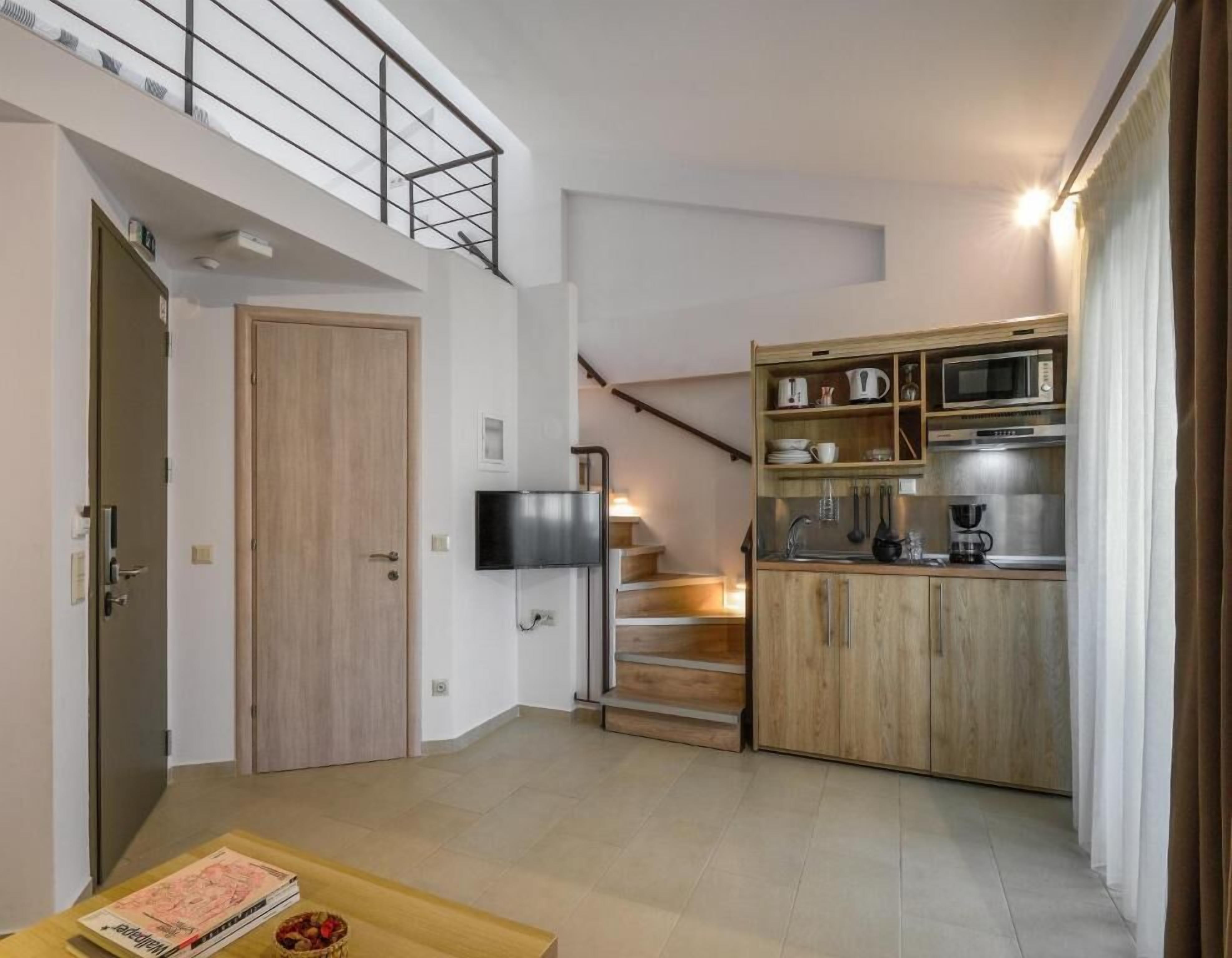 Deluxe Loft, Balcony, Sea View | Interior