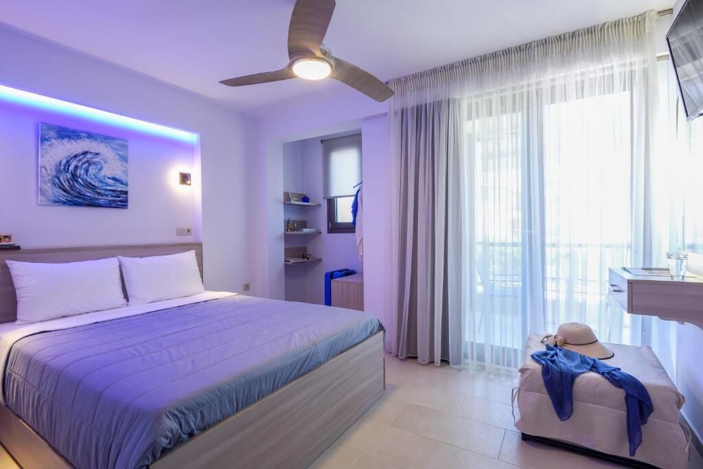 Deluxe-studiolejlighed - balkon - delvis havudsigt | Gratis Wi-Fi