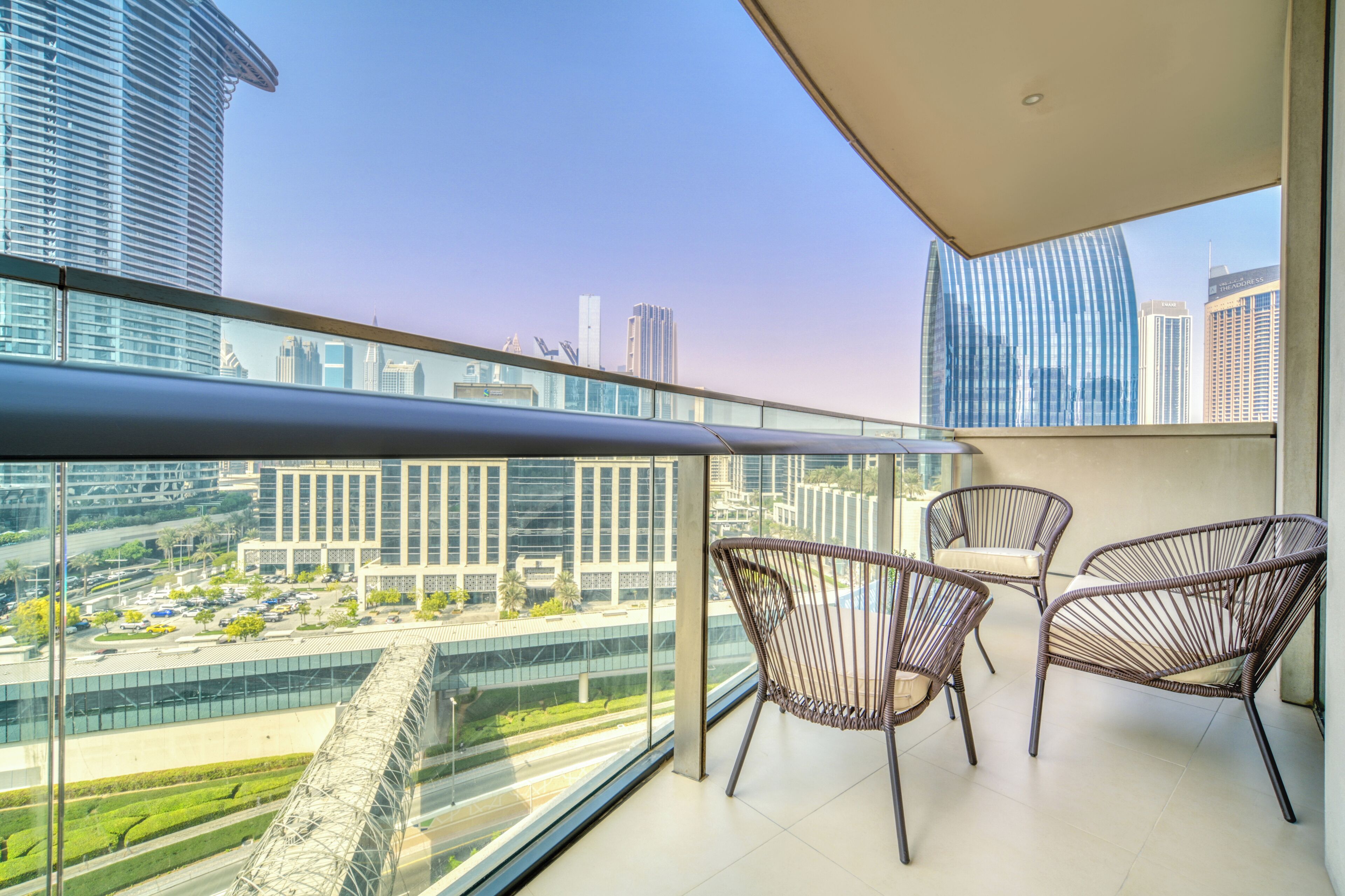 Executive appartement, 2 slaapkamers, balkon, uitzicht op de stad | Terrein van de accommodatie