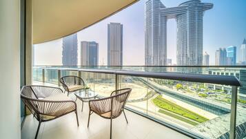 Departamento Deluxe, 2 habitaciones, balcón, vista a la ciudad | Vista del balcón