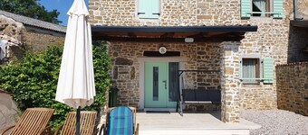 Casa Chiara, Your Holiday Home with pool in Motovun, Istria