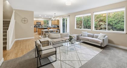 Bethany Breeze - Comfort, Style, And Convenience 4 Bedroom Home