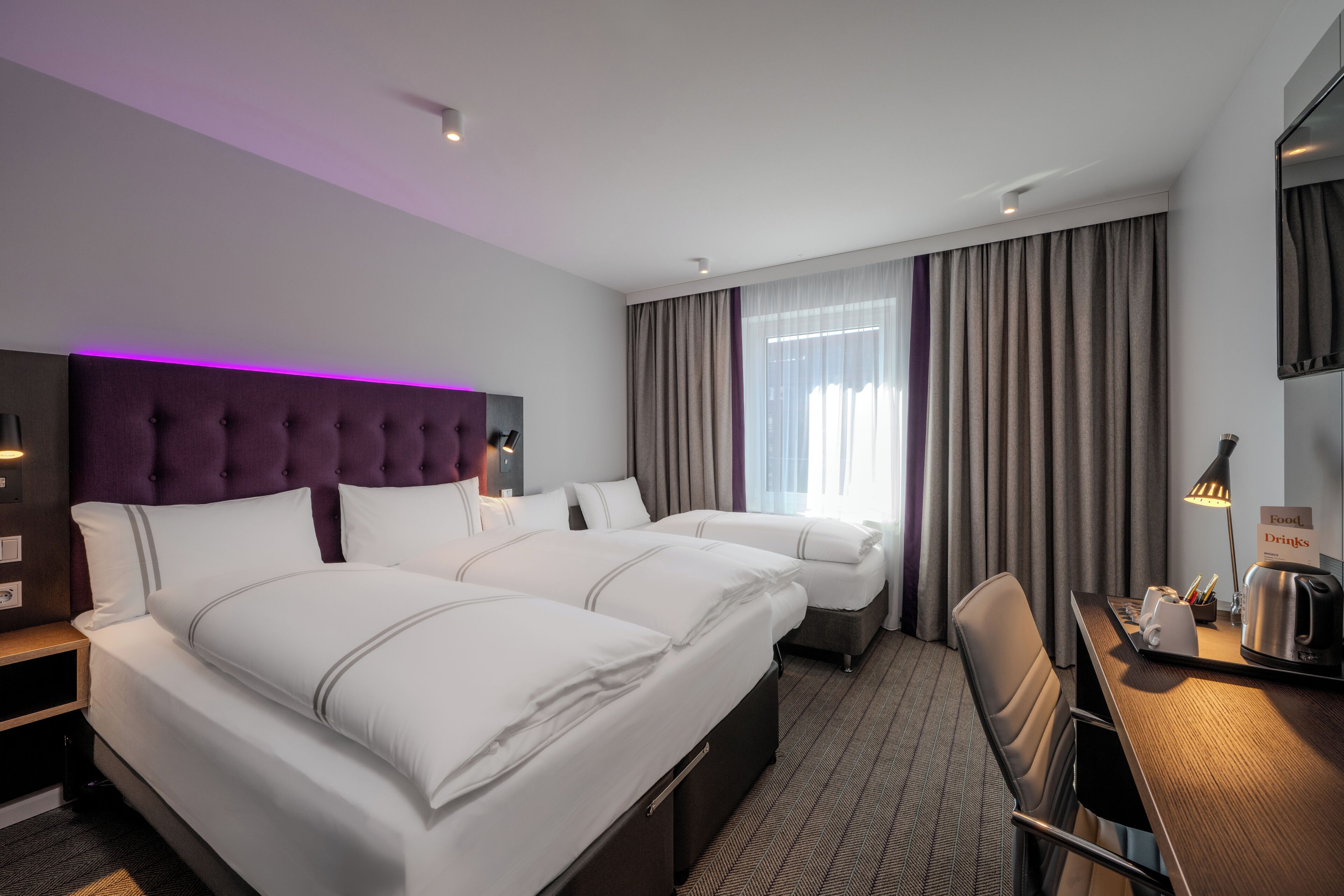 Standard Quadruple Room | Free WiFi