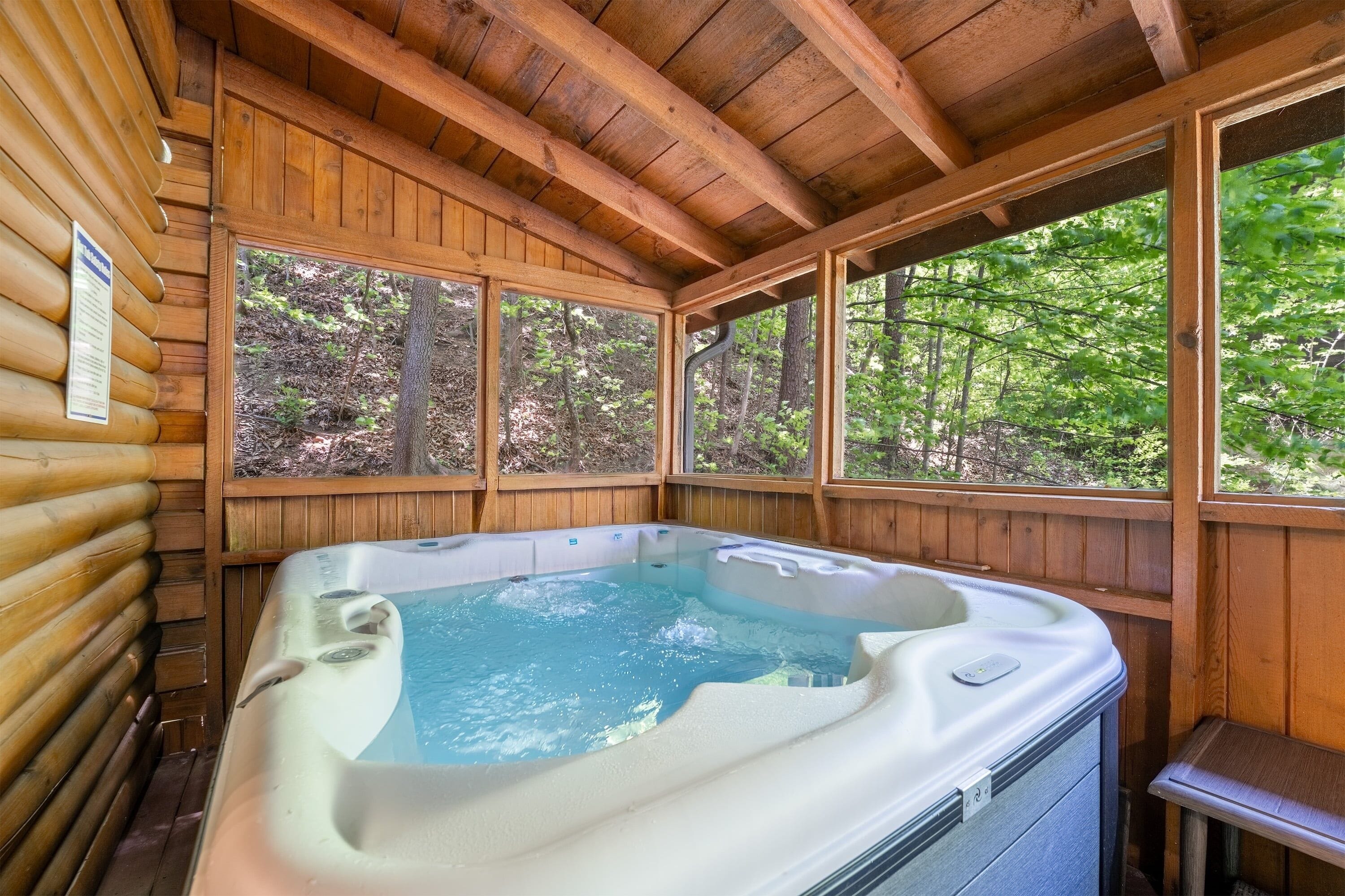Cabana, 2 quartos | Hidromassagem interna