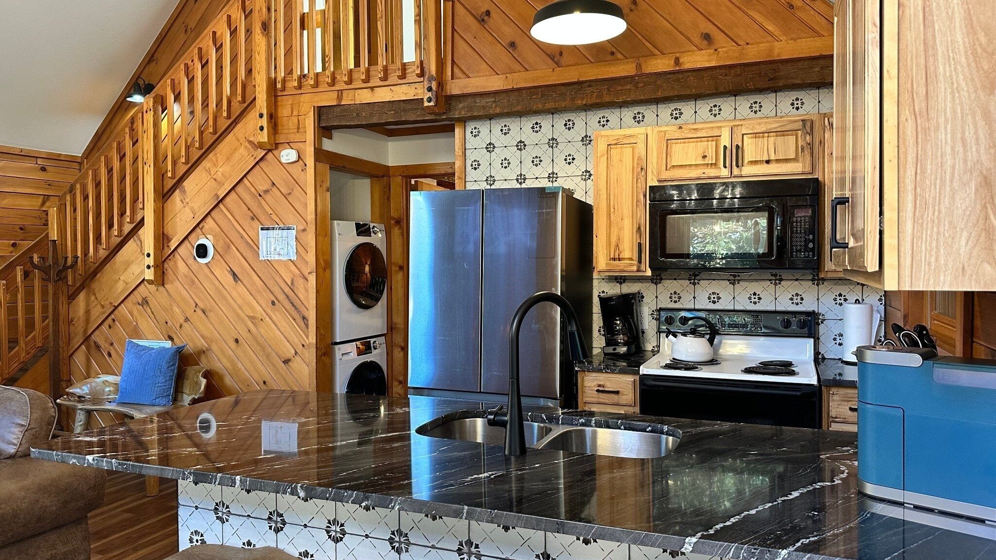 Cabana, 2 quartos | Cozinha privada | Geladeira, fogão, cafeteira/chaleira, torradeira