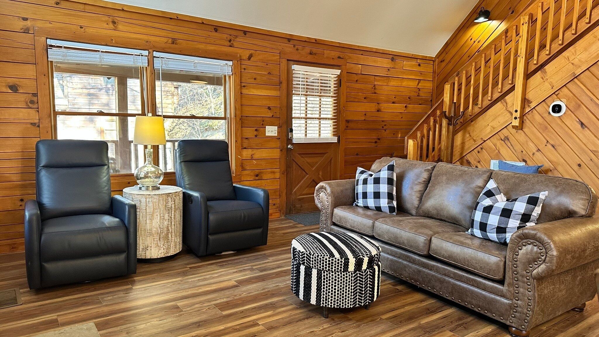 Cabin, 2 Bedrooms | Living area | Smart TV