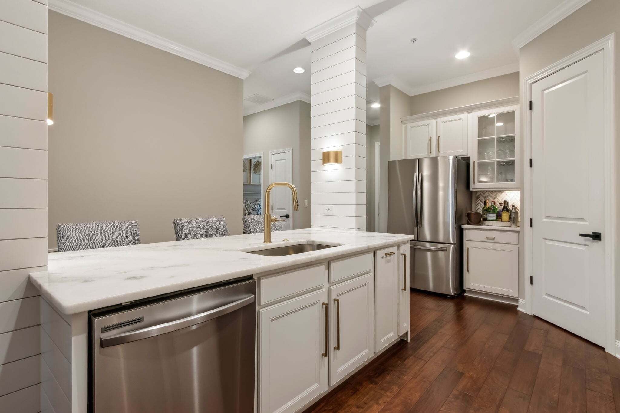 Condo, 2 habitaciones | Cocina privada | Refrigerador, horno, cafetera y tetera y tostadora 