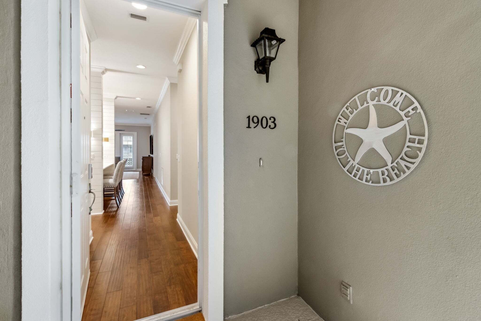 Condo, 2 Bedrooms | Interior