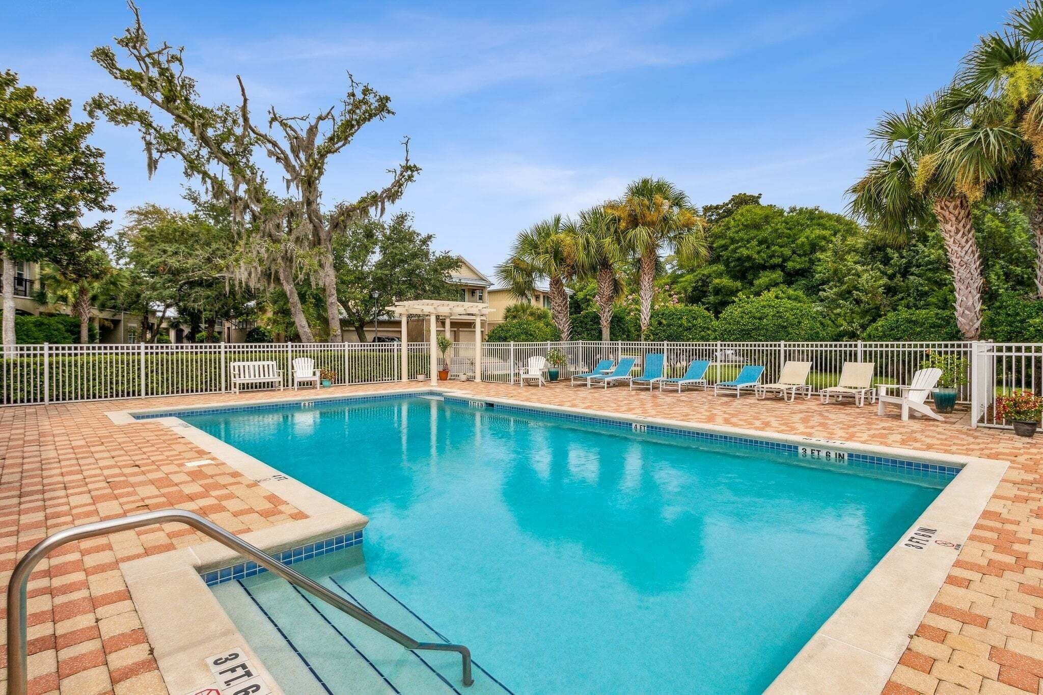 Condo, 2 Bedrooms | Pool