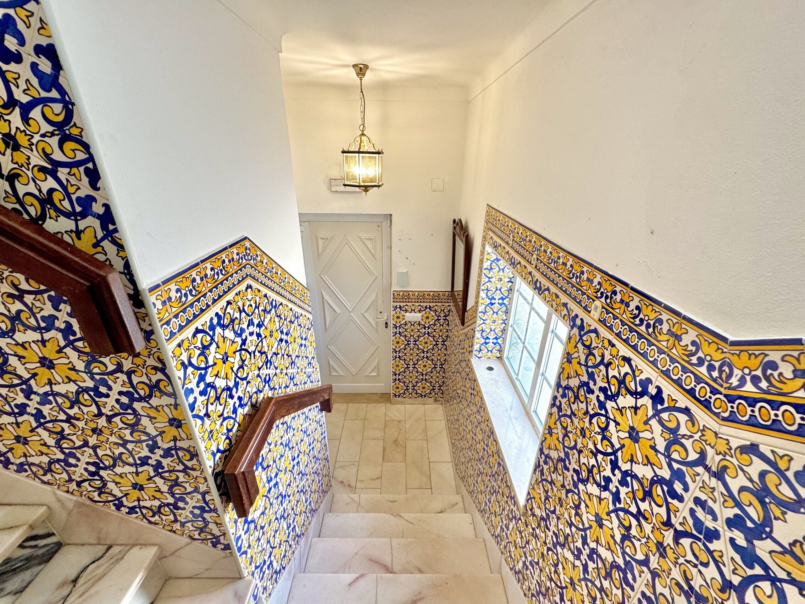 منظر من الجو على ارتفاع عالٍ