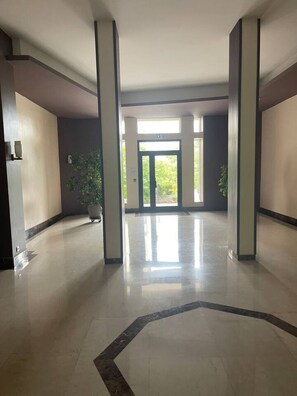 Interior - Studio 28m², avec parking et piscine, centre-ville (Aix-les-Bains)