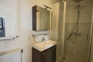 Hair dryer - Studio 25m², en hyper centre-ville (Aix-les-Bains)