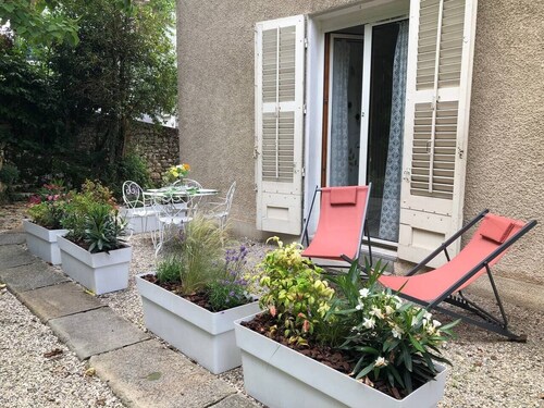 Studio 15m², avec terrasse et place de parking