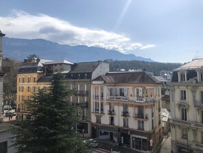 Exterior - Appartement 52m² 1 chambre, balcon en centre-ville (Aix-les-Bains)