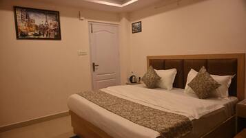 Standard Double Room, Mountain View | Free WiFi