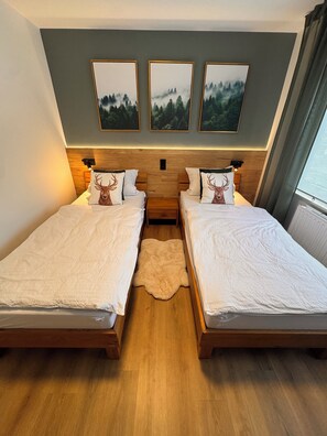 3 bedrooms, iron/ironing board, travel cot, free WiFi