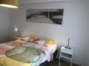 2 bedrooms, iron/ironing board, WiFi, bed sheets - Appartement 66m² 2 chambres, garage et terrasse (Aix-les-Bains)