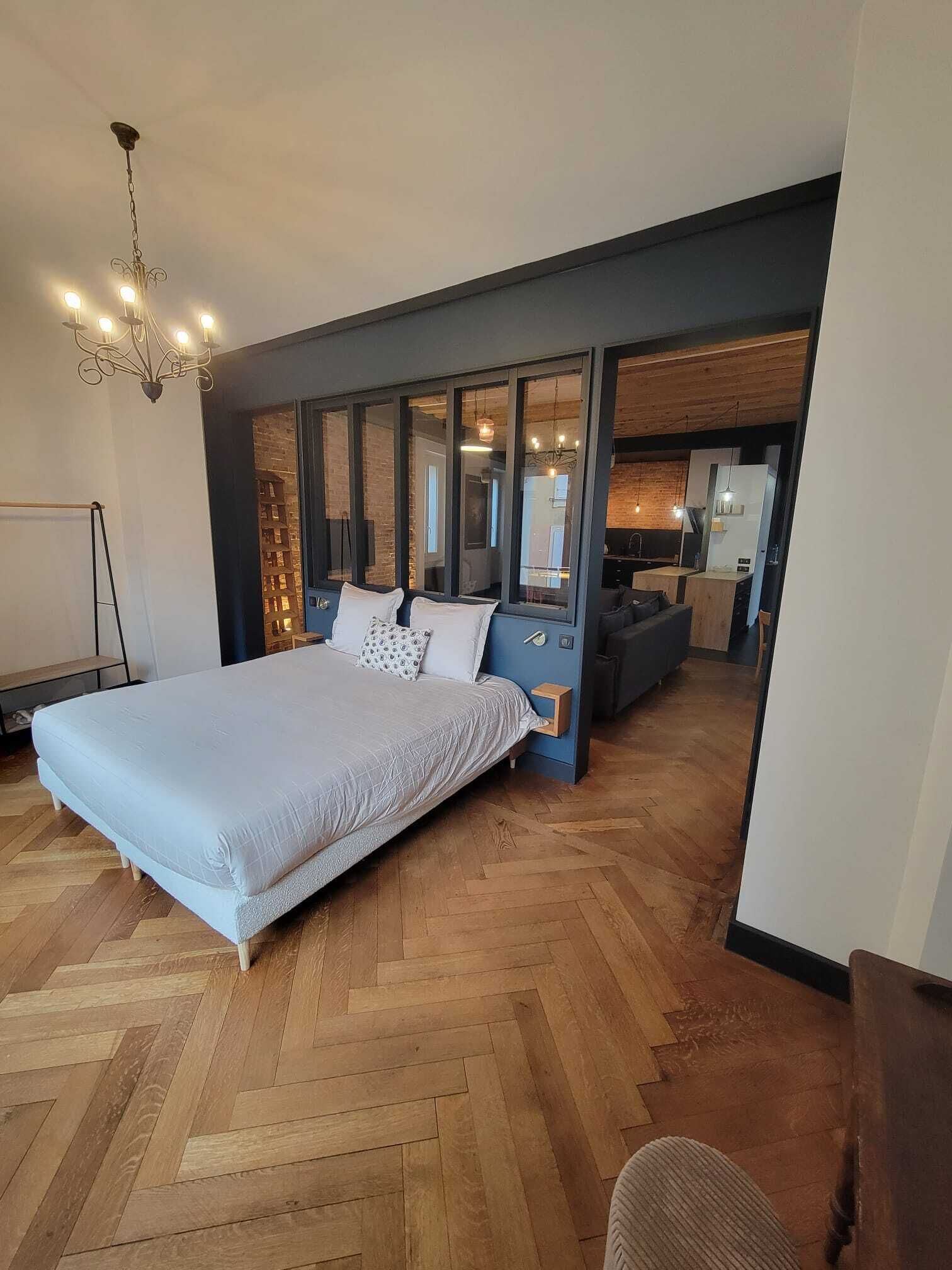 1 chambre, coffres-forts dans les chambres, bureau