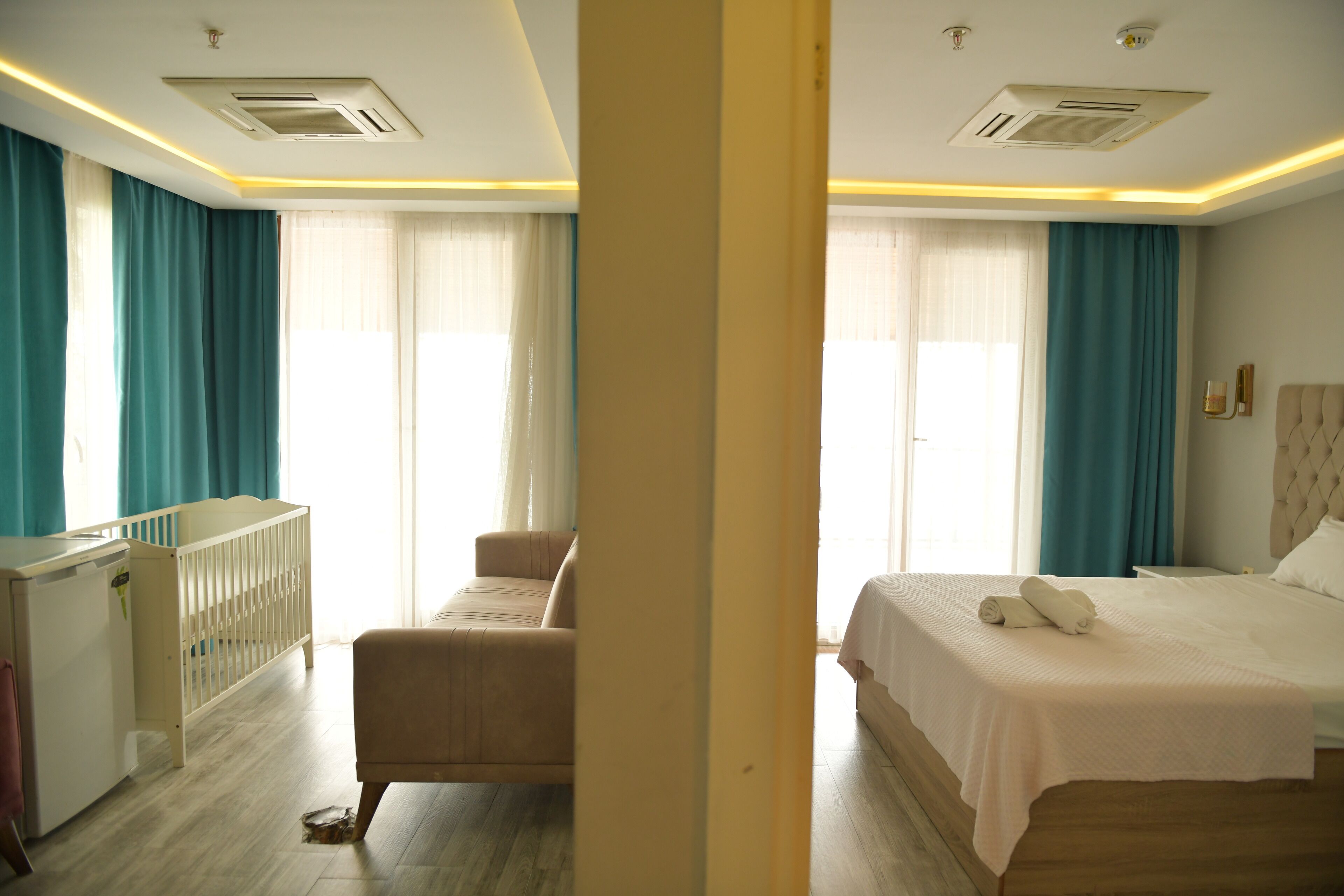 Room, Sea View | Laptop workspace, free WiFi