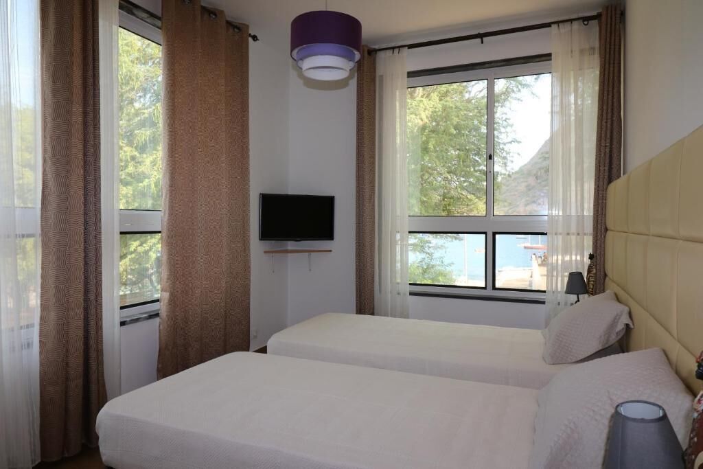 In-room safe, free WiFi, wheelchair access