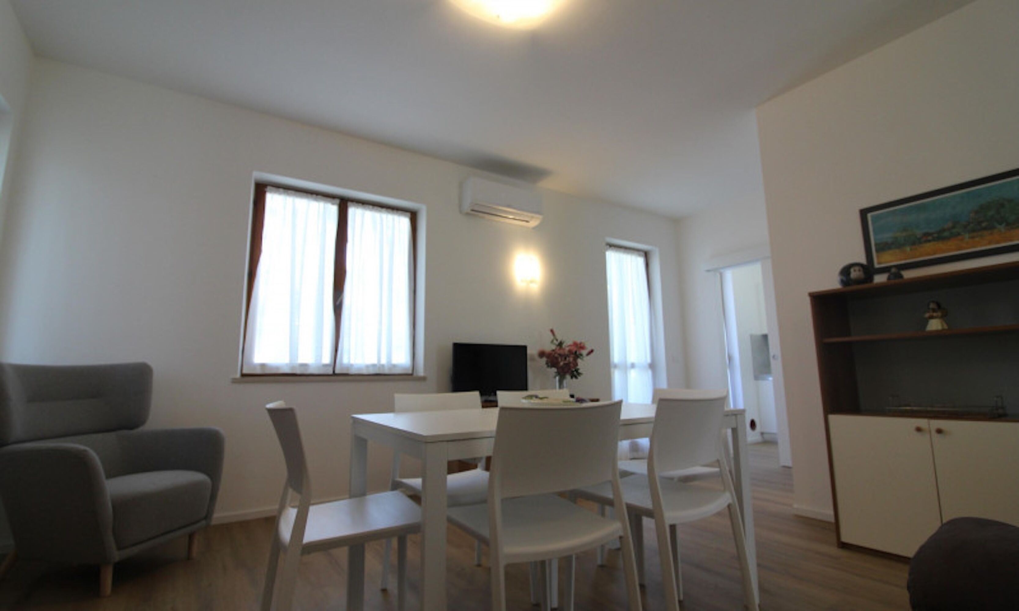Villa, 3 Bedrooms, Balcony, Garden View | Dining room