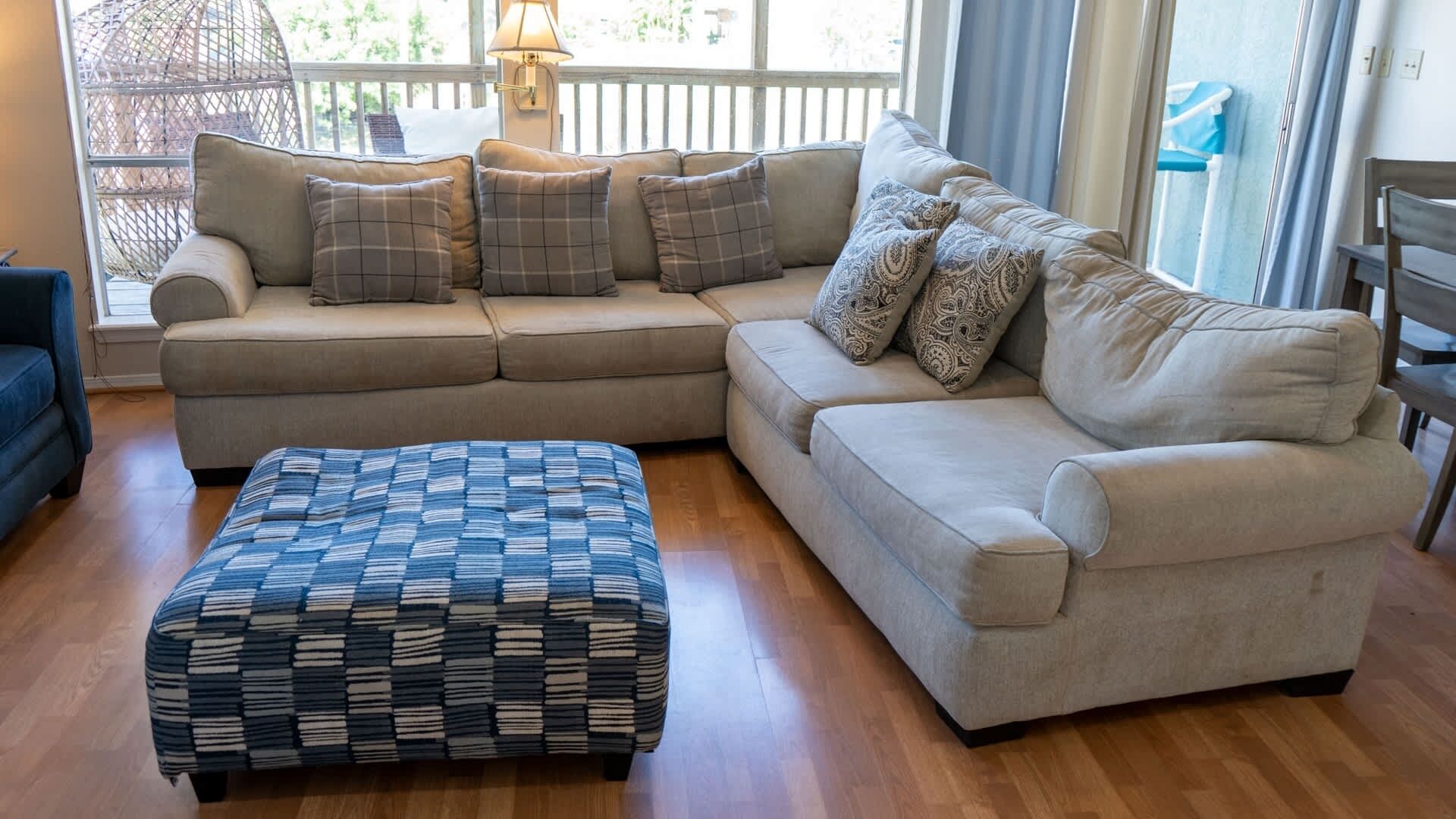 Condo, 3 Bedrooms | Living area